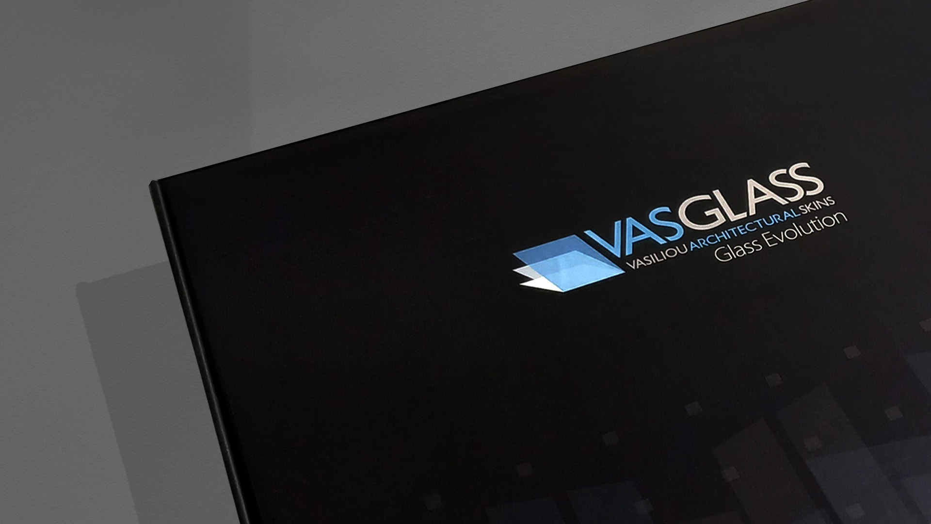 VAS_FONTO_1920x1080_BOX_GLASS_03